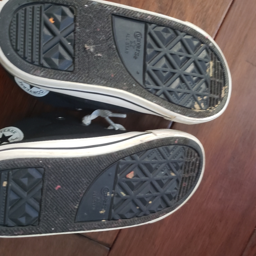 Black White & Camo Preowned Converse - Picture 6 of 7